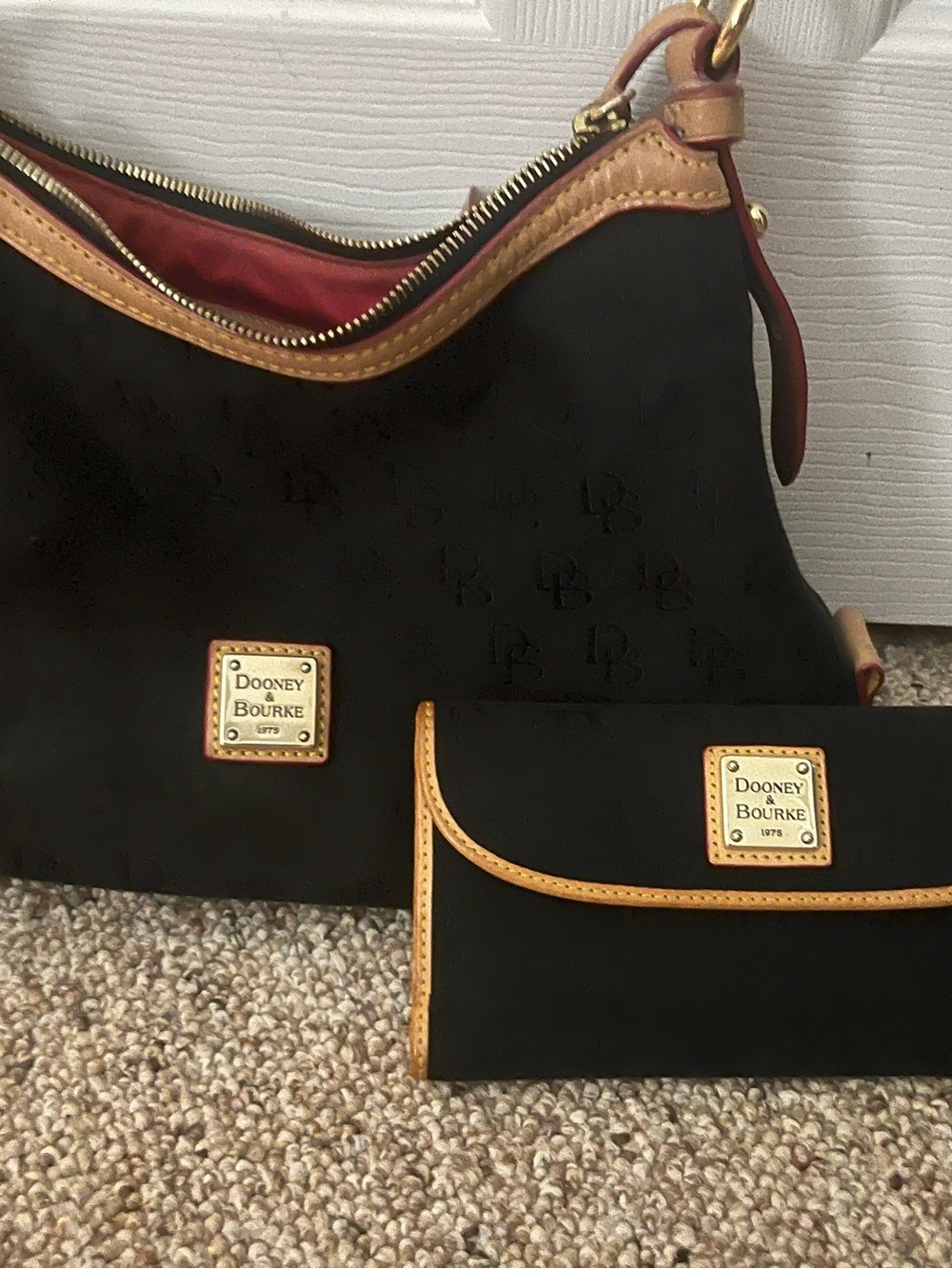 Dooney & Bourke Black Shoulder Bag with Tan Trim and Matching Wallet - Picture 2 of 8